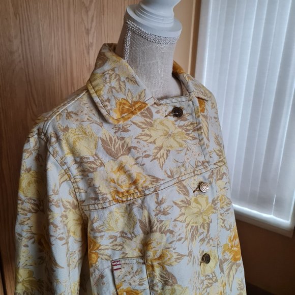 Denim Jacket Yellow Floral Urban Outfitters Shacket NWT Cotton Oversized BDG - Picture 8 of 13